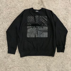 Black Sean John sweatshirt